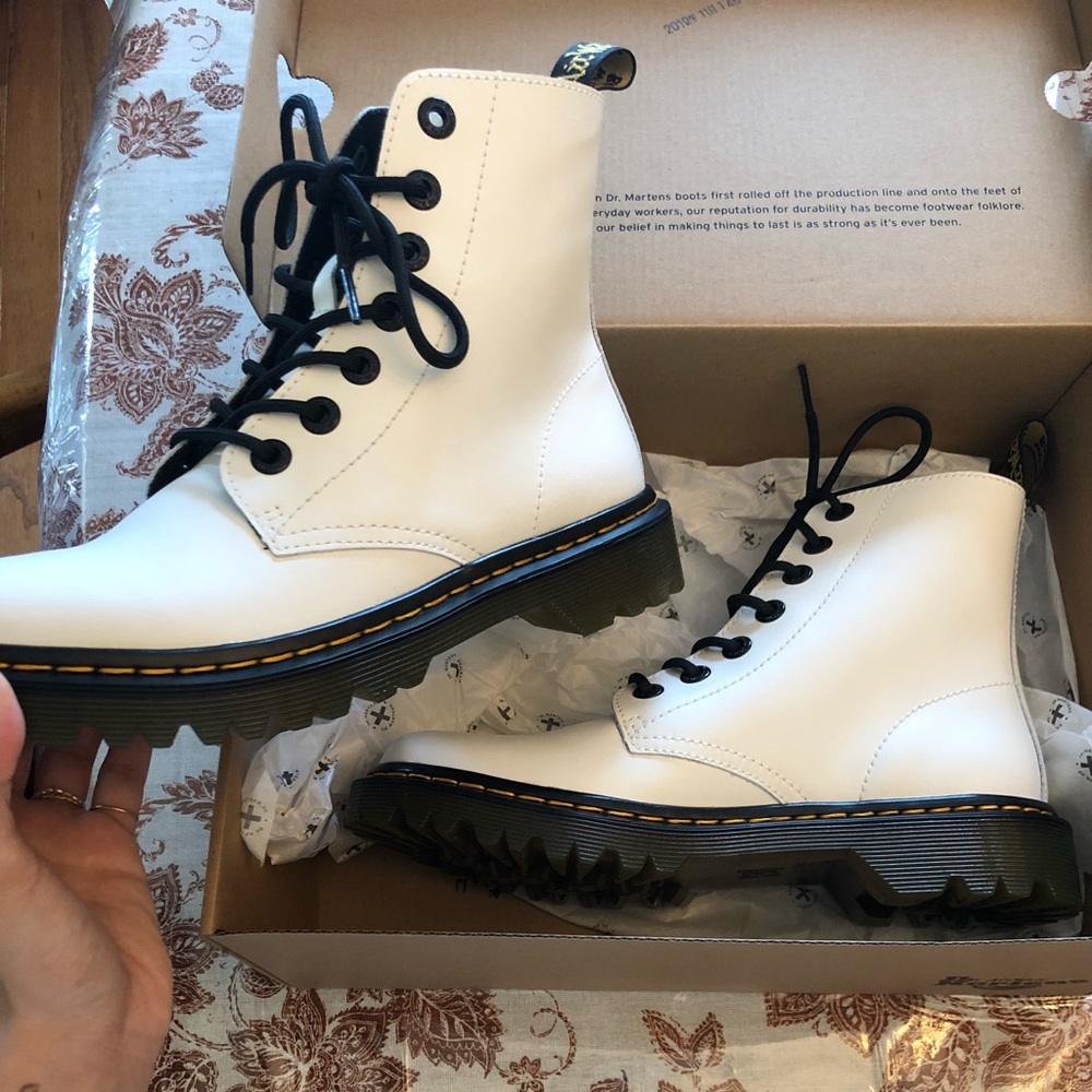 NEW Dr. Martens Boots